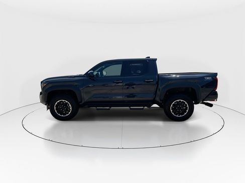 New 2025 Toyota Tacoma TRD Off-Road image 5