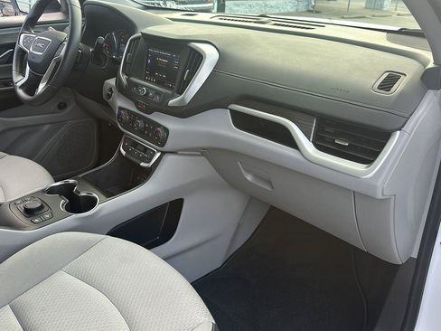 Used 2023 GMC Terrain SLE w/ Driver Convenience Package AWD/4WD image 7