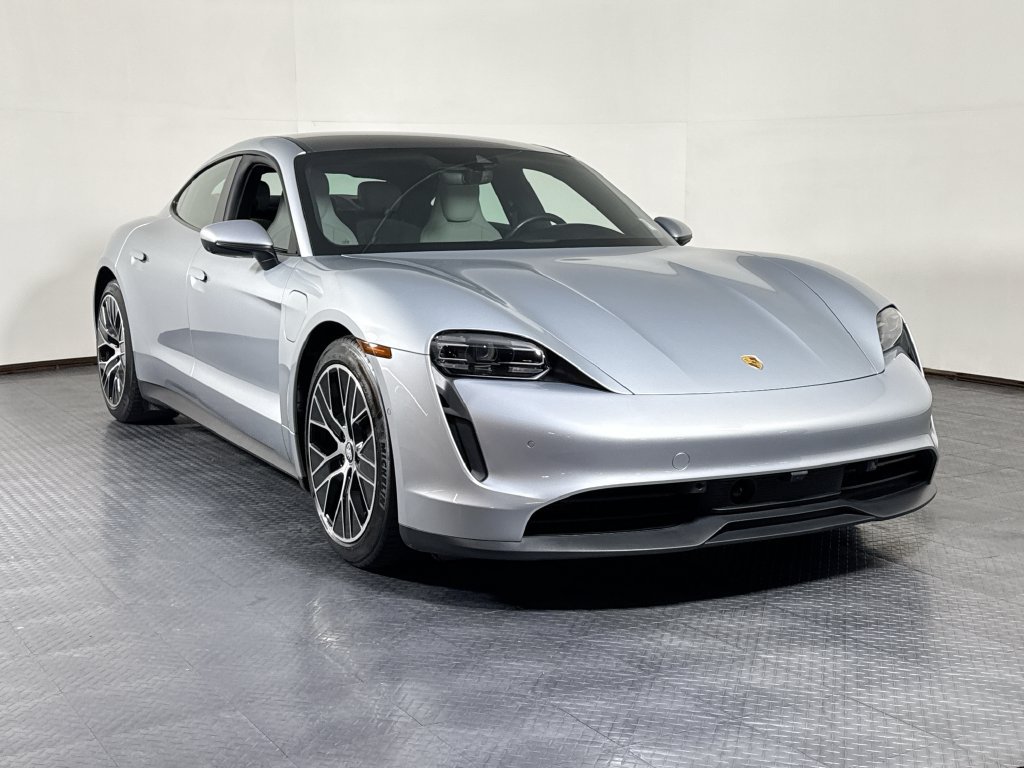 Certified 2022 Porsche Taycan RWD image 9