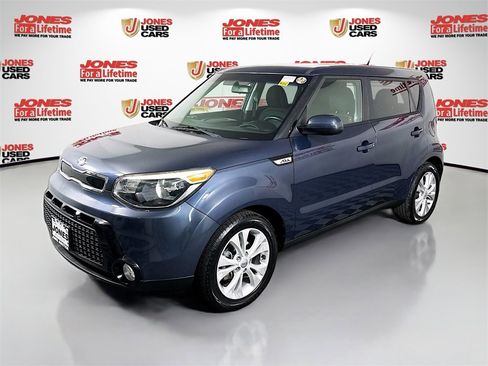 Used 2016 Kia Soul + w/ Audio Package image 12