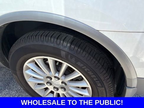 Used 2012 Buick Enclave Leather FWD image 15