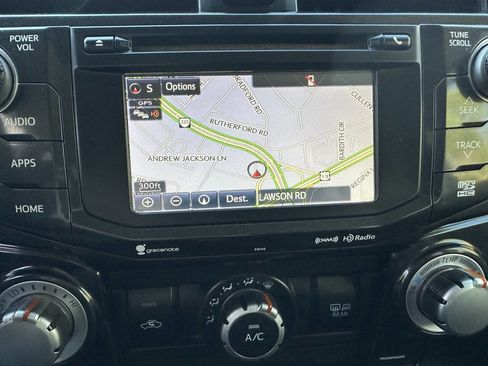 Used 2018 Toyota 4Runner 4WD image 15