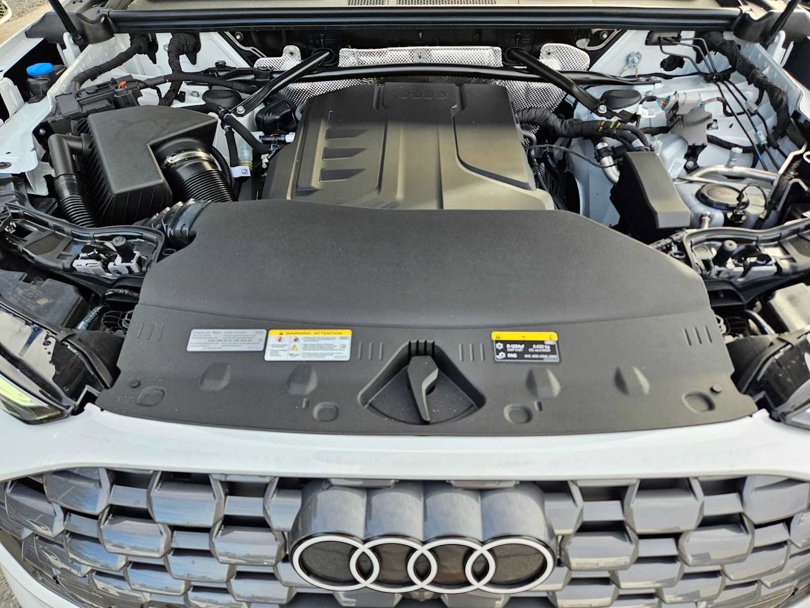 New 2025 Audi Q5 Premium Plus w/ Premium Plus AWD/4WD image 23
