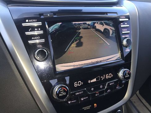 Used 2023 Nissan Murano SV w/ SV Midnight Edition Package FWD image 17