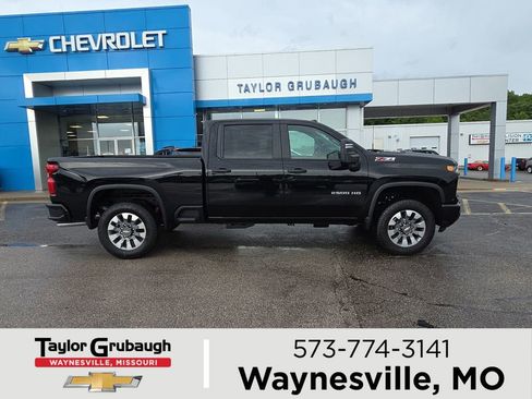 New 2026 Chevrolet Silverado 2500 Custom w/ Custom Convenience Package AWD/4WD image 1