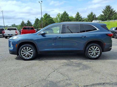 Used 2026 Buick Enclave Preferred FWD image 6