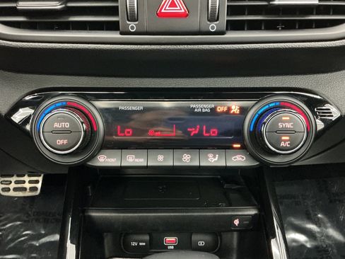 Used 2022 Kia Forte GT-Line w/ GT-Line Premium Package FWD image 35