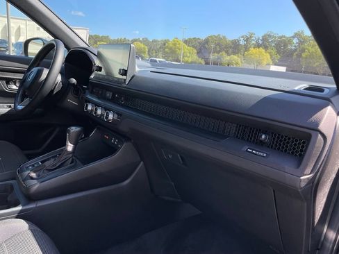 Certified 2025 Honda CR-V Sport image 33