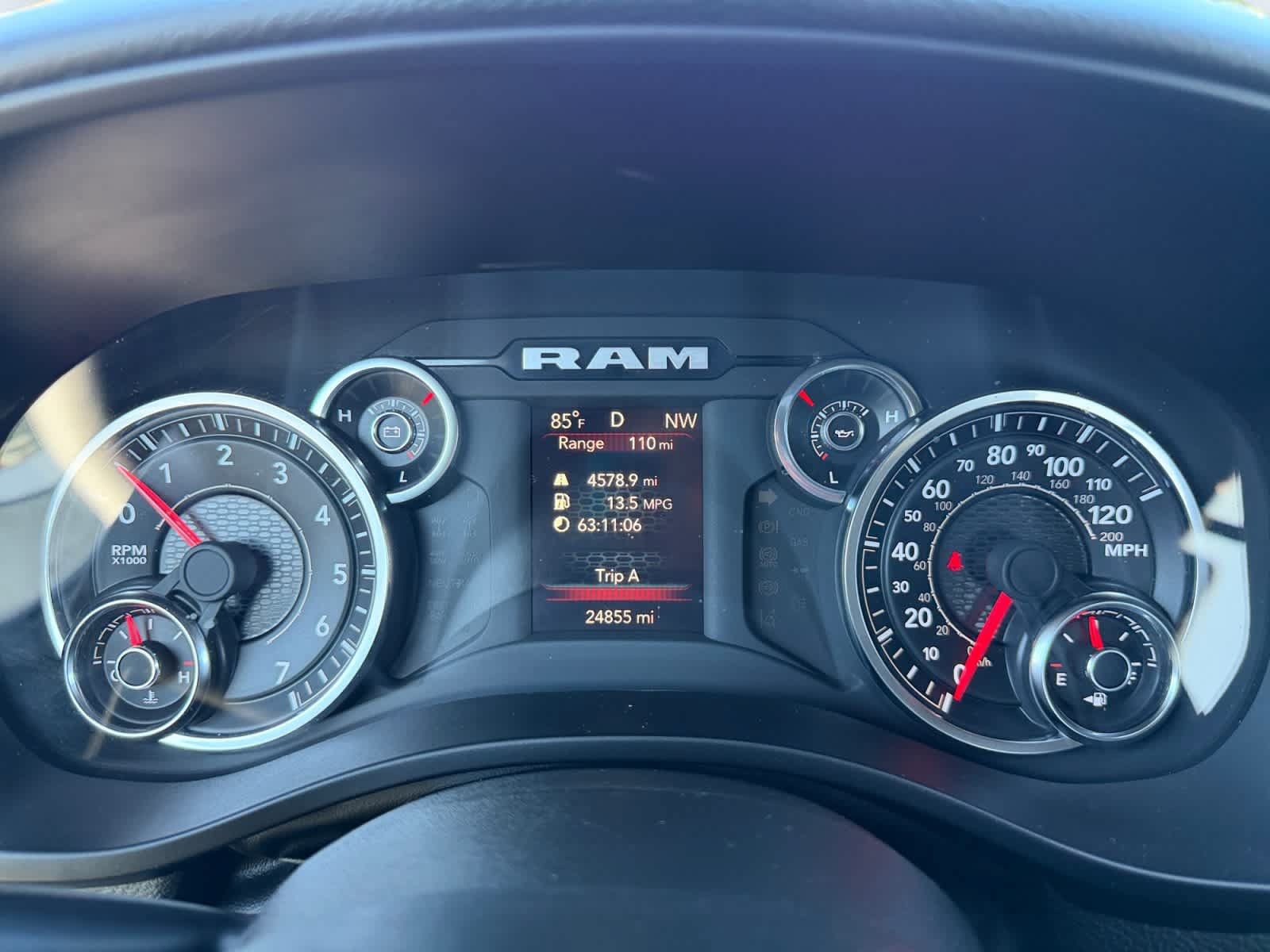 Used 2023 RAM 1500 Big Horn AWD/4WD image 4