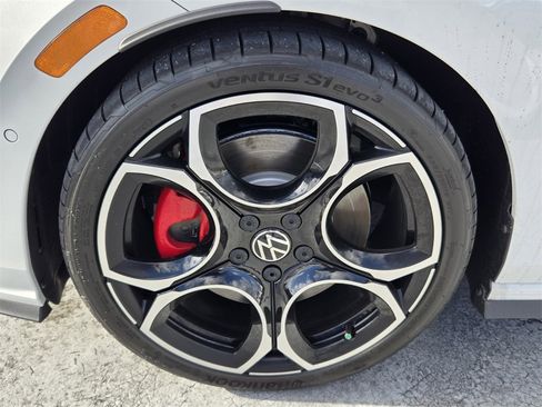New 2026 Volkswagen GTI Autobahn image 5