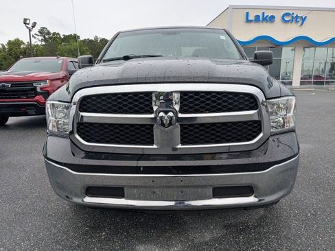 Used 2022 RAM 1500 Classic SLT image 8