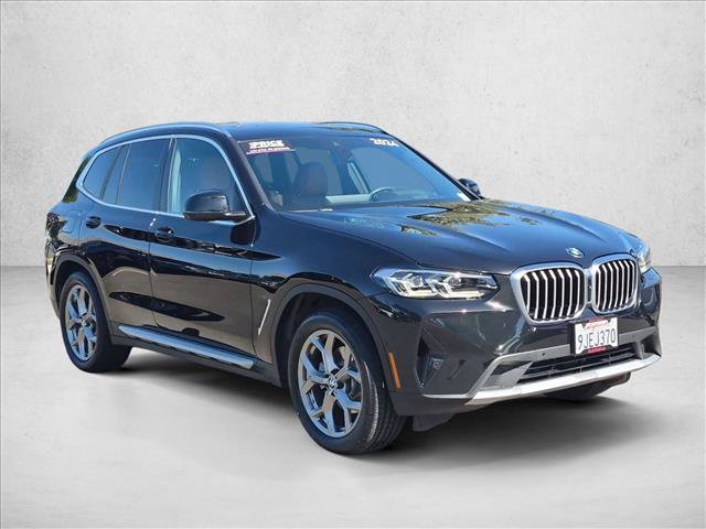 Used 2024 BMW X3 xDrive30i w/ Premium Package AWD/4WD image 3