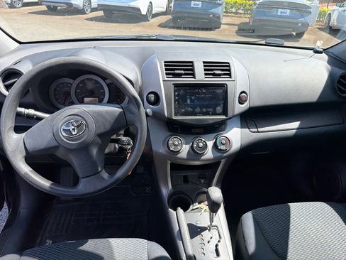 Used 2007 Toyota RAV4 Sport FWD image 10