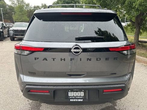 New 2025 Nissan Pathfinder SV w/ Black Appearance Package image 6