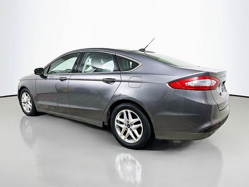 Used 2013 Ford Fusion SE image 5