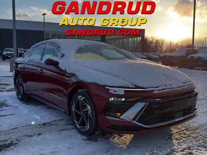 Used 2024 Hyundai Sonata SEL w/ Convenience Package