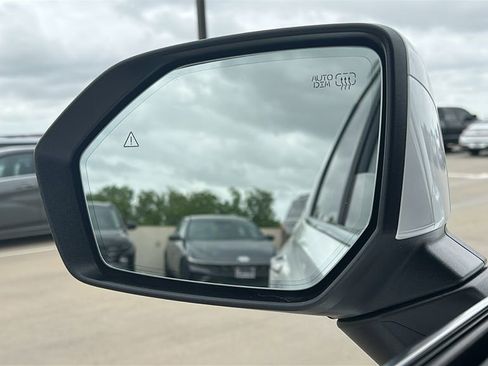 Used 2023 Hyundai Palisade Limited image 19