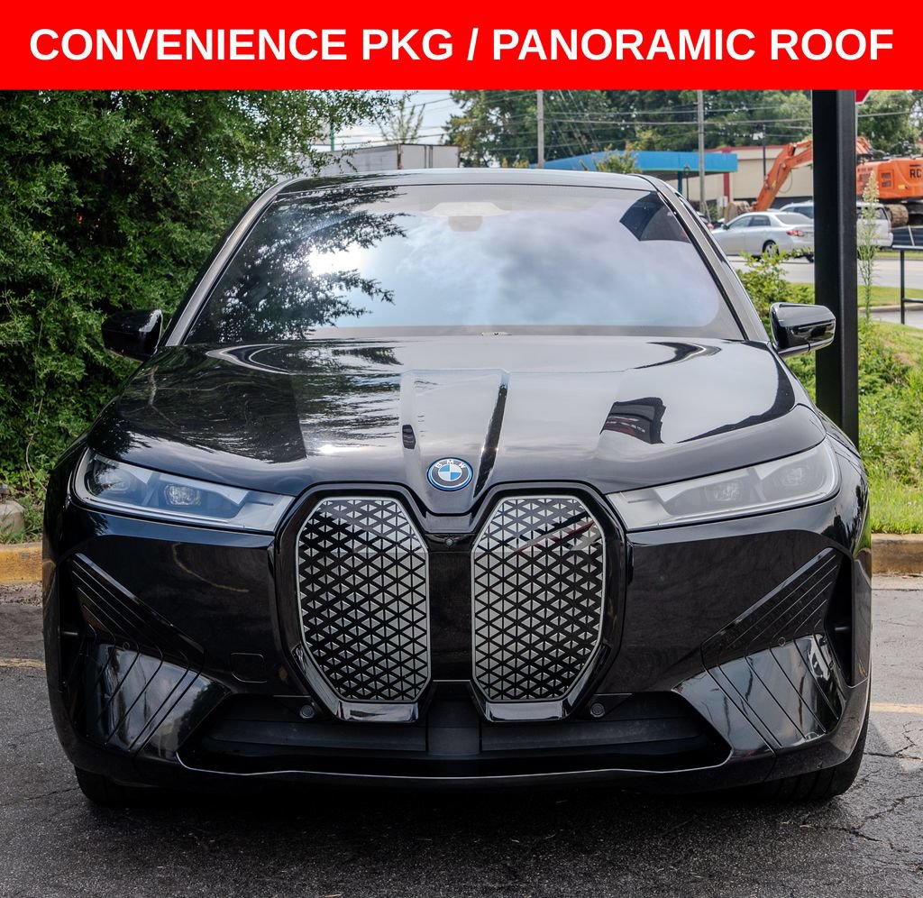 Used 2024 BMW iX xDrive50 w/ Sport Package AWD/4WD image 2