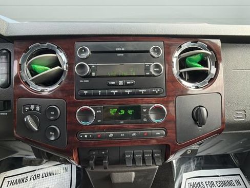 Used 2009 Ford F350 Lariat AWD/4WD image 13