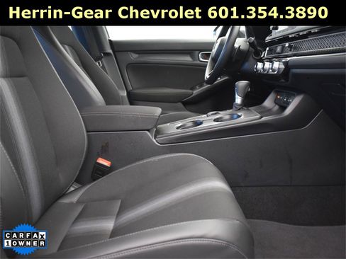 Used 2025 Honda Civic Sport image 25