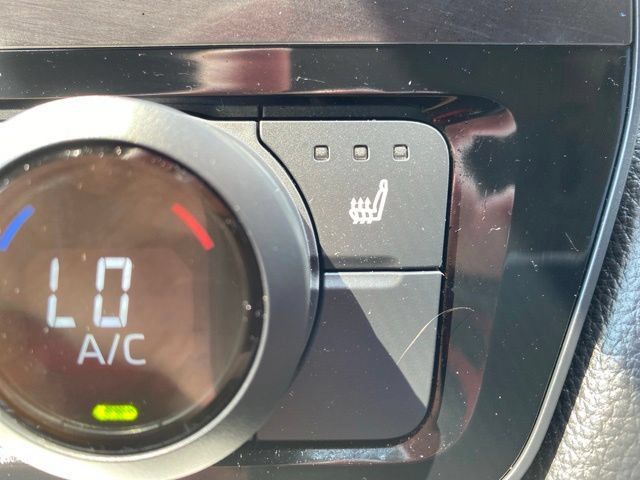Certified 2025 Toyota Grand Highlander AWD image 13