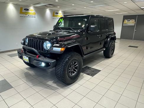 Used 2024 Jeep Wrangler Unlimited Rubicon AWD/4WD image 1
