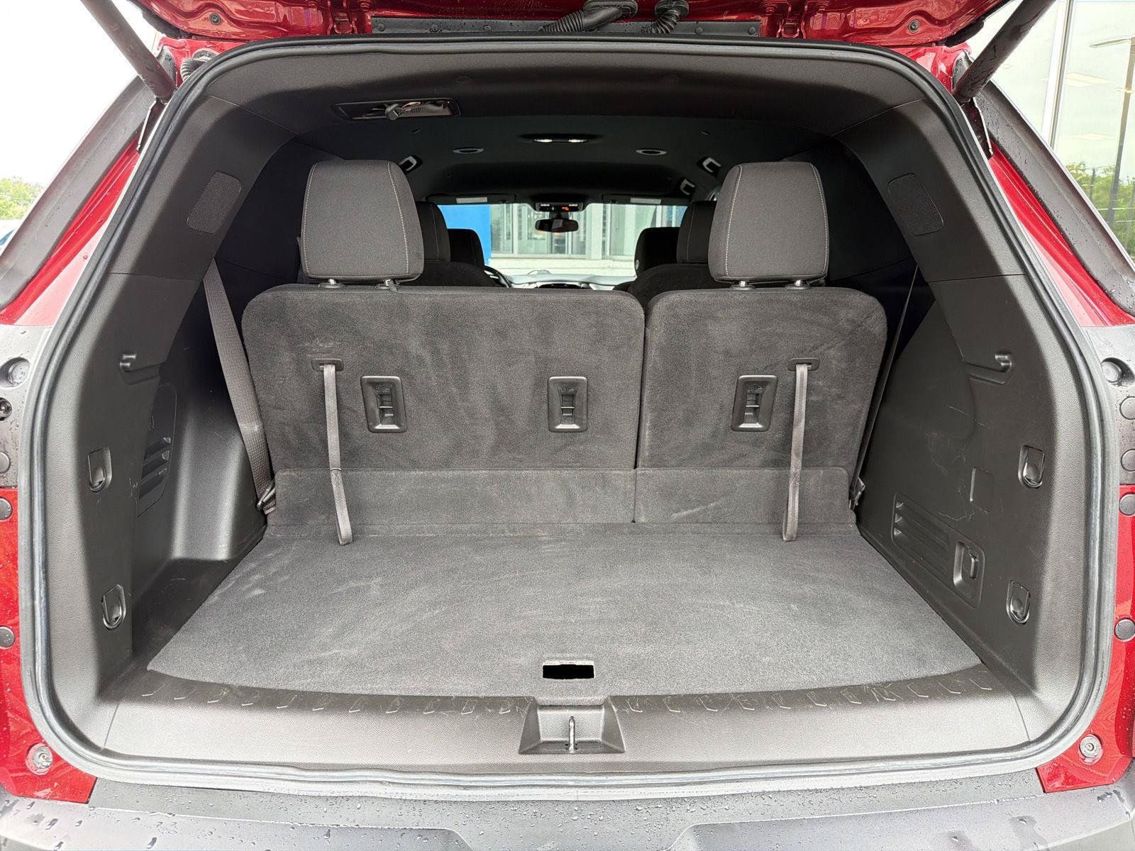 Used 2022 Chevrolet Traverse LT AWD/4WD image 41