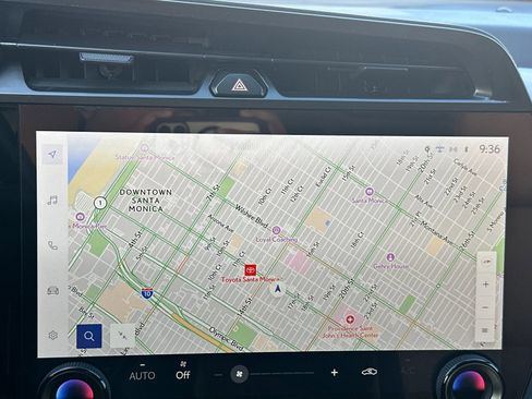 Used 2023 Lexus RZ 450e Premium image 21