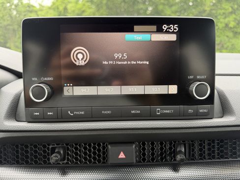 Used 2023 Honda CR-V Sport image 26