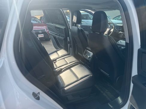 Used 2025 Lincoln Aviator 2WD image 20