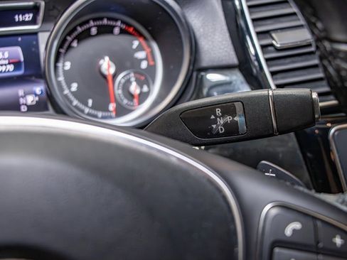 Certified 2017 Mercedes-Benz GLE 350 4MATIC image 17