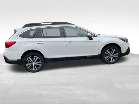 Used 2019 Subaru Outback 2.5i Limited w/ Popular Package #2 image 25
