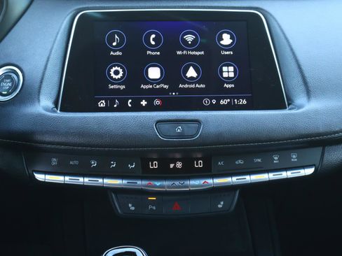 Used 2023 Cadillac XT4 Luxury w/ Cold Weather Package image 15