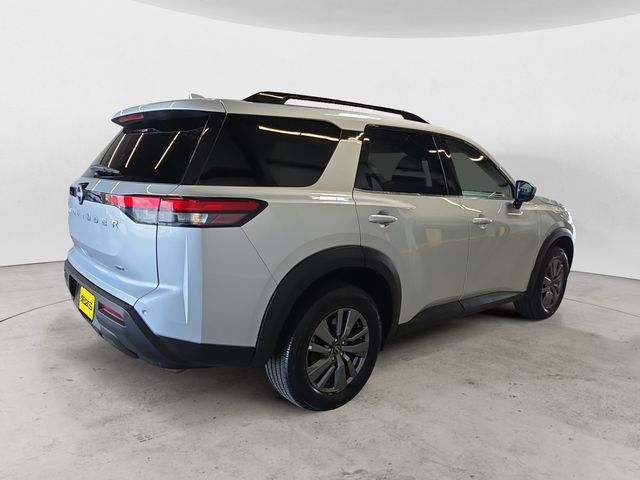 Certified 2025 Nissan Pathfinder SV AWD/4WD image 5