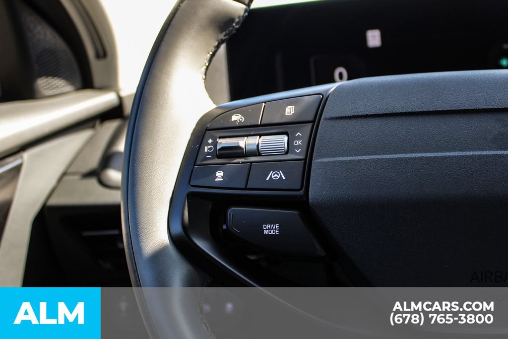 Used 2025 Kia EV6 Light RWD image 24