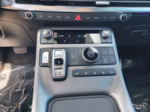 Used 2024 Hyundai Palisade Calligraphy FWD image 26