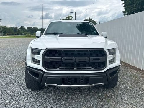 Used 2017 Ford F150 Raptor w/ Equipment Group 802A Luxury AWD/4WD image 8