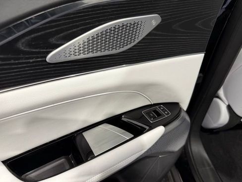 Used 2024 Cadillac Lyriq Sport image 20