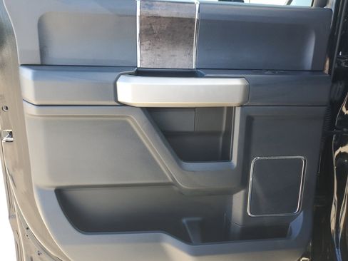 Used 2022 Ford F350 Lariat w/ Lariat Ultimate Package image 28