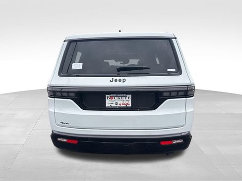 New 2026 Jeep Grand Wagoneer Limited AWD/4WD image 4