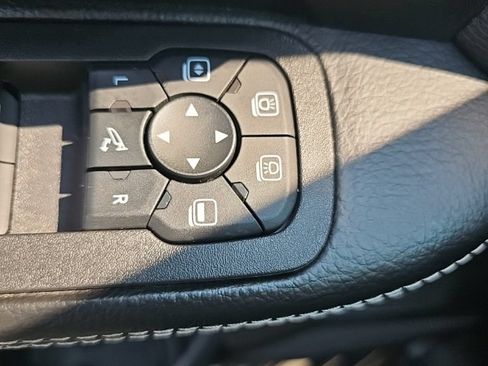 Certified 2025 RAM 2500 Big Horn AWD/4WD image 34