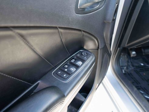 Used 2018 Dodge Charger SXT Plus w/ Quick Order Package 29J image 7