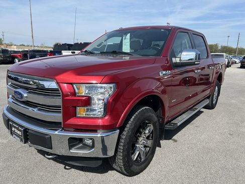 Used 2017 Ford F150 Lariat image 2