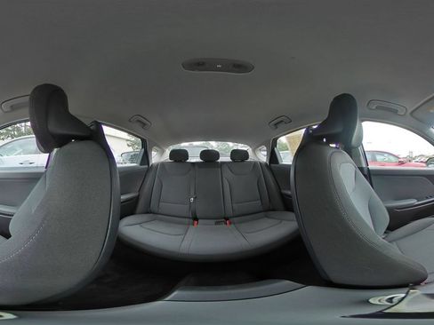 Used 2025 Kia K4 FWD image 42