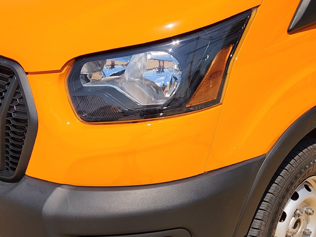 Used 2023 Ford Transit 150 Medium Roof RWD image 9