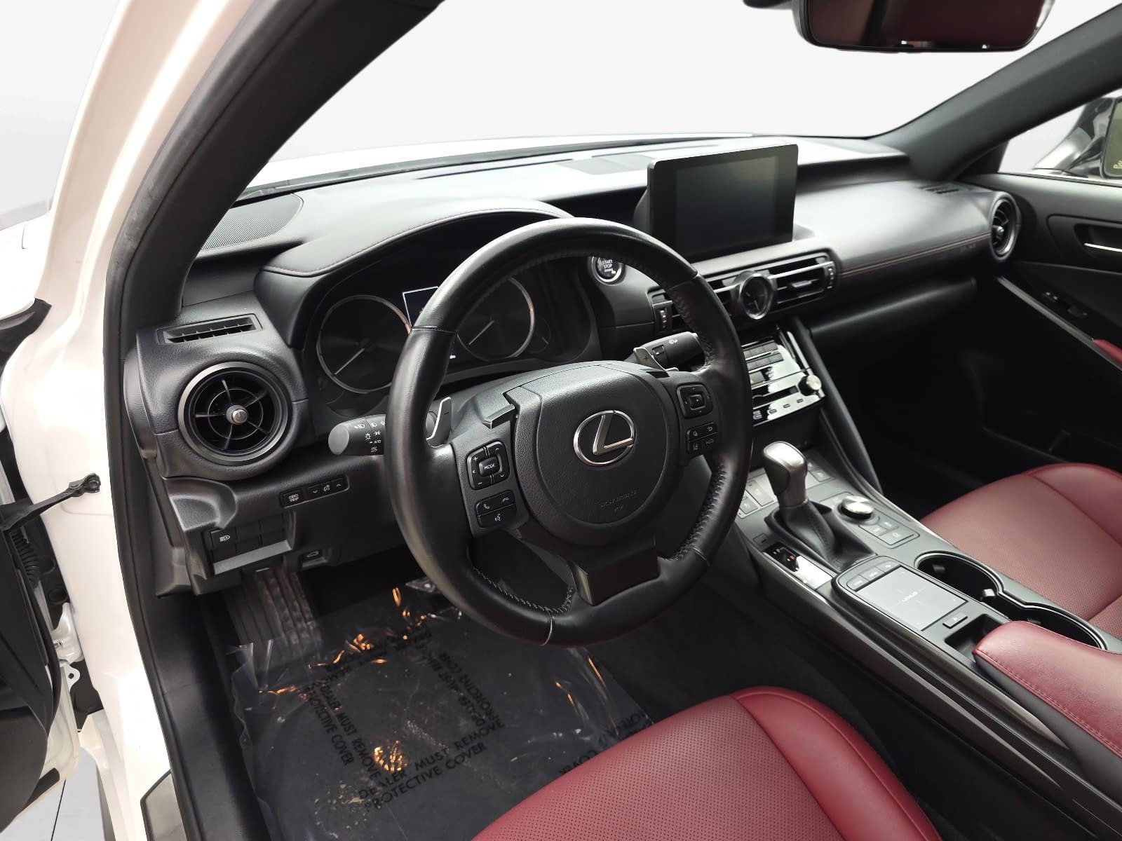 Used 2024 Lexus IS 300 w/ Comfort Package RWD image 13
