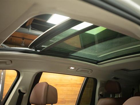 Used 2020 BMW X7 xDrive40i w/ Premium Package image 35