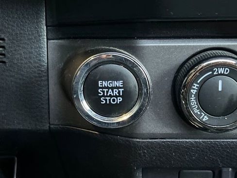 Certified 2023 Toyota Tacoma TRD Off-Road w/ TRD Premium Off Road Package AWD/4WD image 29
