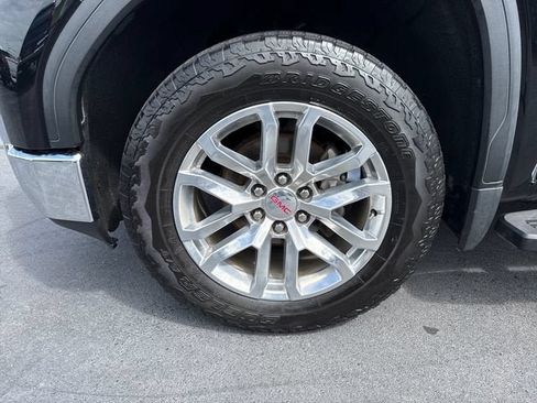 Used 2019 GMC Sierra 1500 SLT w/ SLT Premium Package AWD/4WD image 9