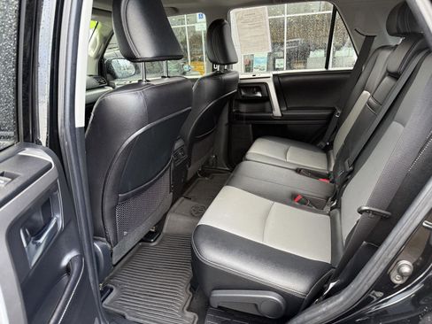 Certified 2017 Toyota 4Runner SR5 image 13